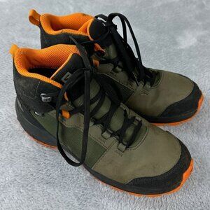 Salomon Outward CSWP Kids Hiking Boots Size 6 US